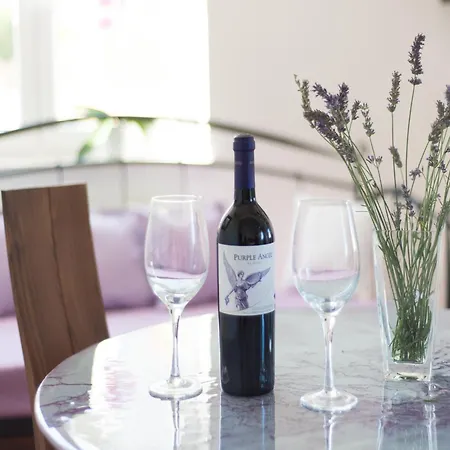 Appartement On With Pool And Jacuzzi